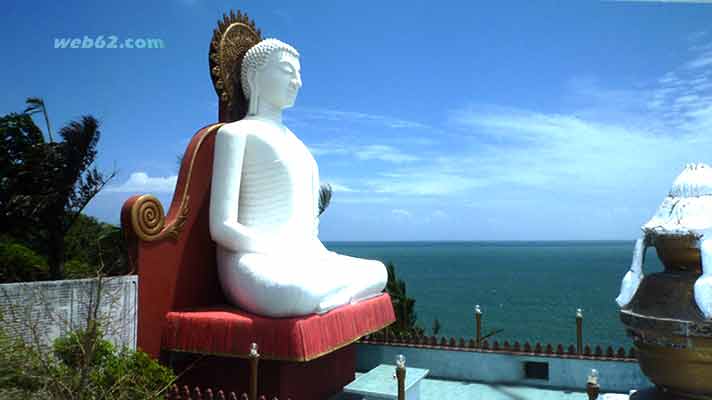 Rumassala Temple in Galle, Sri Lanka