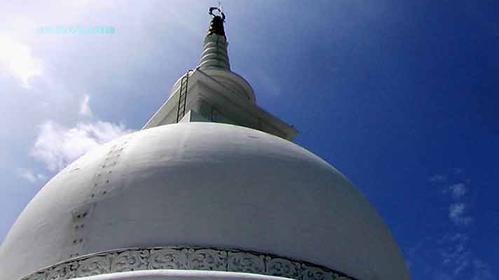 Peace Pagoda view on Galle Bay