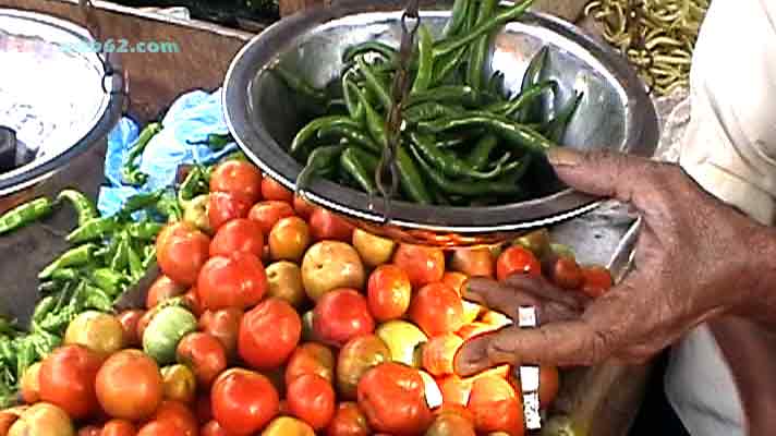 photo from the Kandy Market in Sri Lanka